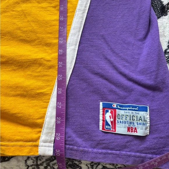 VINTAGE LOS ANGELES LAKERS NBA BASKETBALL PLAYER ISSUE CHAMPION AUTHENTIC